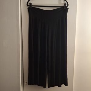 White Stag Women's Black Wide-Leg Pants